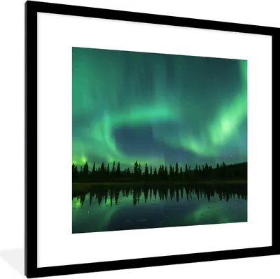 Produktbild von MuchoWow® Gerahmtes Poster Nordlicht - Bäume - Wasser - Alaska 40x40 cm - Poster mit Schwarzem Bilderrahmen Wandposter Rahmen Foto Bilder - Poster - Plakat im Rahmen