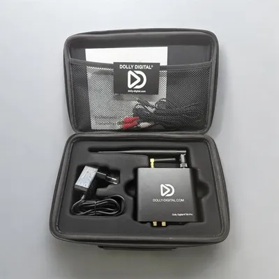 Produktbild von Dolly Digital® T80Pro Bluetooth-Transmitter mit Akku und Mikrofoneingang für zusätzliche Kanäle