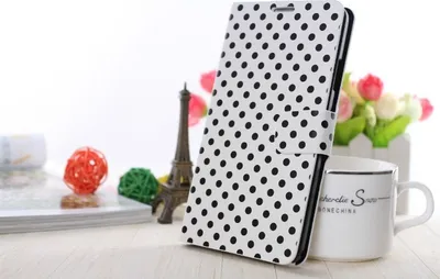Produktbild von Schutzhülle Tasche (Flip Quer) für Handy Apple iPhone 6 Plus Weiß / Schwarz