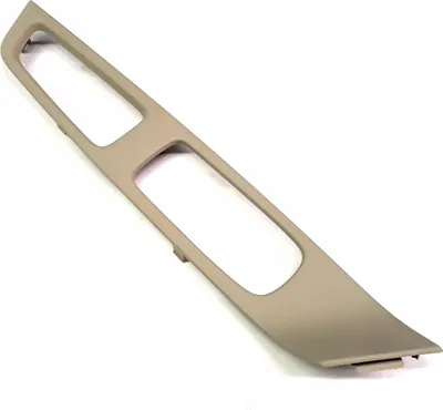 Immagine prodotto di VOLVO S60 V60 pannello laterale porta anteriore destro OE 39823336