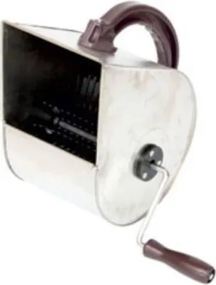 Produktbild von strefa-s-r-o Handputzgerät 37115 für Verputzarbeiten, mit ergonomischem Kunststoffgriff, Putzkraftregulierung und Kämmen aus gehärtetem Stahl, aus verzinktem Blech.