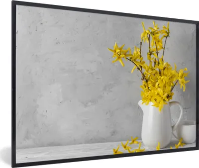 Produktbild von MuchoWow® Gerahmtes Poster Blumen - Gelb - Stilleben 90x60 cm - Poster mit Schwarzem Bilderrahmen Wandposter Rahmen Foto Bilder - Fotorahmen - Foto-Plakat