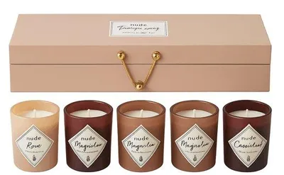 Elegante Geschenkbox mit 5 luxuriösen Duftkerzen in Beige – stilvolles Wohnaccessoire.