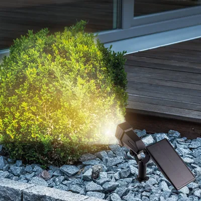 Produktbild von esotec Solarspot MULT-SPOT 3000 warmweiß 3 Modi IP65 wetterfest outdoor 102047