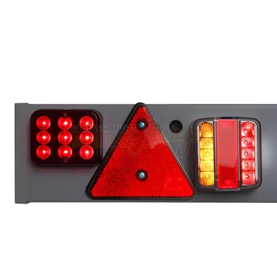 Immagine prodotto di Barra con luci LED e fendinebbia per rimorchio