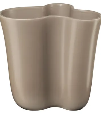 Imagen del producto de Jarrón de color taupe de la colección ASA, dimensiones: 21,5 x 16,5 cm