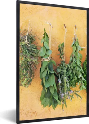 Produktbild von MuchoWow® Gerahmtes Poster Mediterrane Kräuter 40x60 cm - Poster mit Schwarzem Bilderrahmen Wandposter Rahmen Foto Bilder - Papierdruck - Wandbilder