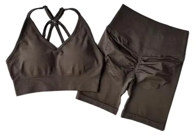 Immagine prodotto di Completo sportivo da donna per allenamento e yoga