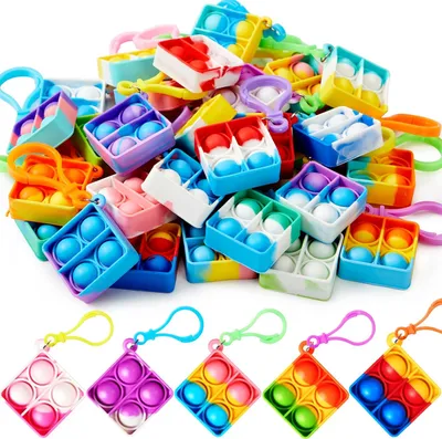 Productafbeelding van Pop fidget sleutelhangers - Set van 30 - Vierkant - Uitdeelcadeautjes voor kinderen