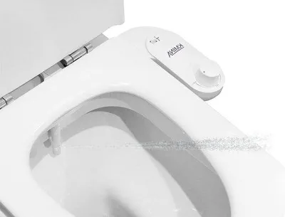 Zdjęcie produktu dla Nieelektryczna bidetowa deska sedesowa z strumieniem zimnej wody – adapter do prysznica toaletowego – rozpylacz strumienia wody – regulowane ciśnienie – 80 cm – biały