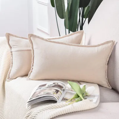 Produktbild von Set mit 2 dekorativen Chenille-Kissenbezügen, weiche Zierkissenbezüge für Sofa und Schlafzimmer, beige, 40 x 60 cm, rechteckig