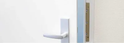 Produktbild von Abus Sicherheits-Winkelschließblech Für Haustüren Ssb400 25X25 Clc/Dfnli