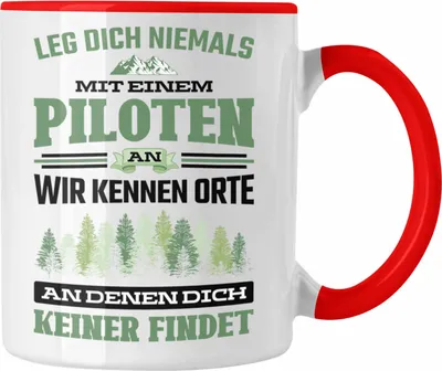 Produktbild von Trendation - Pilot Geschenk Tasse Flugzeug Fliegen Geschenkidee Piloten Kaffeetasse (Rot)