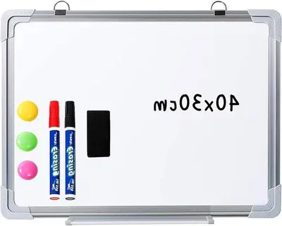 Obrázok produktu pre Mini magnetická tabuľa 40 x 30 cm, sucho zmazateľná, vrátane fixiek a magnetov, pre domácnosť, kanceláriu a školu.