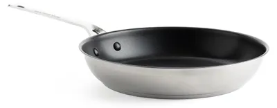 Zdjęcie produktu dla Patelnia ze stali nierdzewnej KitchenAid 28 cm srebrna - powłoka nieprzywierająca