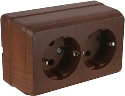Produktbild von Doppelsteckdose Walnuss Holzoptik – Aufputz IP20 Innen – BRON