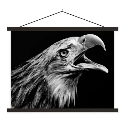 Produktbild von MuchoWow® Textilposter Adler - Porträt - Raubvögel - Schwarz - Weiß - Vogel 40x30 cm mit schwarzem Rahmen - Dekorationen