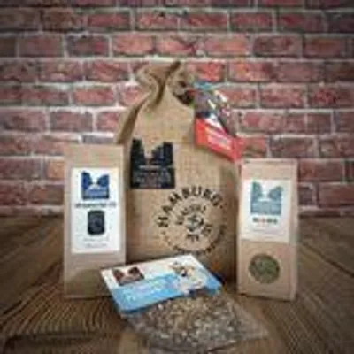Obrázok produktu pre Darčeková súprava od spoločnosti Speicher & Consorten s názvom "Hamburger Seesack": čaj, soľ a čokoláda