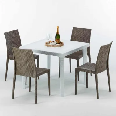 Produktbild von Weiß Quadratisch Tisch und 4 Stühle Farbiges Polypropylen-Außenmastenset Grand Soleil Bistrot Love - Braun