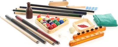 Produktbild von Wiltec Billard Zubehör Komplettset mit 4 Queues, 16 Billardkugeln, Dreieck, Wandhalterung und weiteren Accessoires Pool Billard Kelly Pool Set
