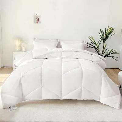 Produktbild von Famanu Bettdecke 220x240 cm | 4-Jahreszeiten-Decke | 300 g/m² | 100% Mikrofaser | Weiß