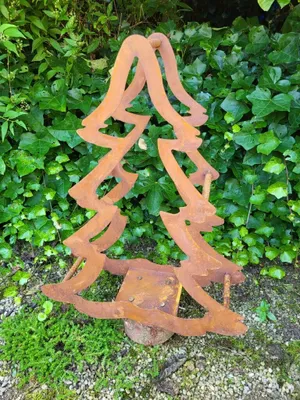 Produktbild von Edelrost Baum für Anfeuerholz