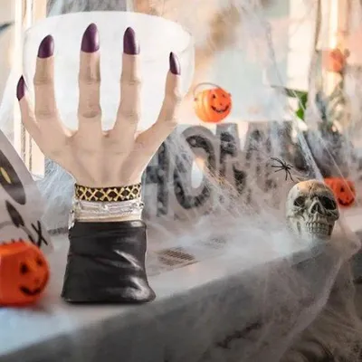 Immagine prodotto di Decorazioni di Halloween per una festa a casa - Supporto per ciotola snack "Mano di strega" da tavolo