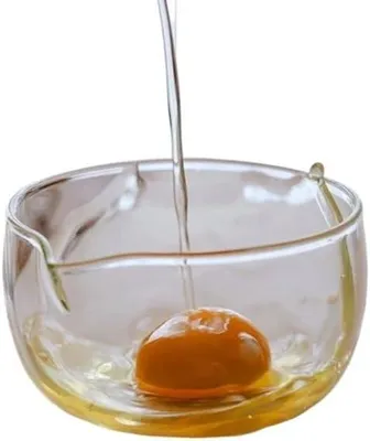 Produktbild von Transparente japanische Glasschüssel mit Drainagedüse für Salat, Obst, Suppe, Dessert, Snacks, Matcha, Tee und zum Rühren (350 ml)