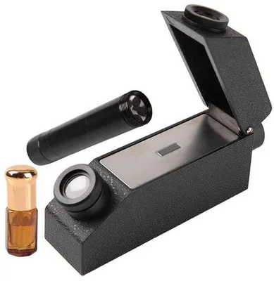 Image de Réfractomètre professionnel pour pierres précieuses RHG181 1,30-1,81, destiné à l'identification des pierres précieuses avec mesure de l'humidité.