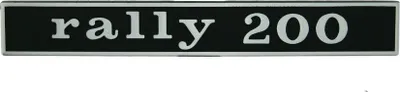 Obrázok produktu pre Nápis "RMS Emblem" pre model Rally 200, rozmery 132 x 17 mm, kompatibilný s modelom Vespa Rally 200