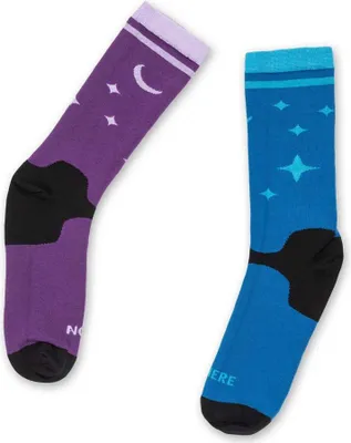 Image de Ugly Feet Club Miri, disponibles ici. Chaussettes longues et colorées pour hommes, tailles EU 42-46. Motifs multicolores, tailles EU 42-46