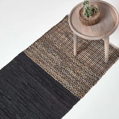 Produktbild von HOMESCAPES Leder-Läufer 66x200 cm – schwarz gemustert, aus