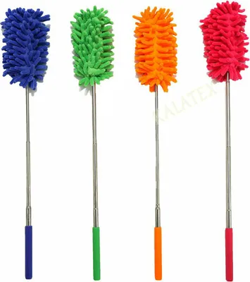 Produktbild von 1 x prachovka z mikrovelurového peří s teleskopickou rukojetí, výsuvná 26 - 75 cm, 1 ze 4 barev, žinylka