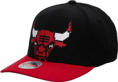 Zdjęcie produktu dla Mitchell & Ness snapback Chicago Bulls NBA Bit 8 XL Classic czerwony czarny - UNI