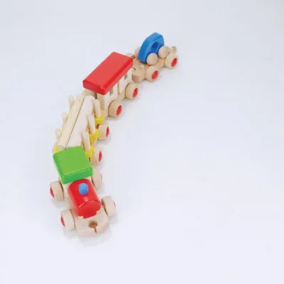 Produktbild von Holzzug Set mit Lokomotive, 3 Waggons, 22 Elemente