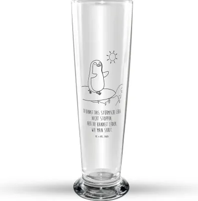 Produktbild von Mr. & Mrs. Panda Bierglas Pinguin Surfer - Transparent - Geschenk, Motiviert, Urlaub, Weizen Glas, Portugal, Optimistisch, Bier, Lebensweisheit, Weizenbier, Pinguine