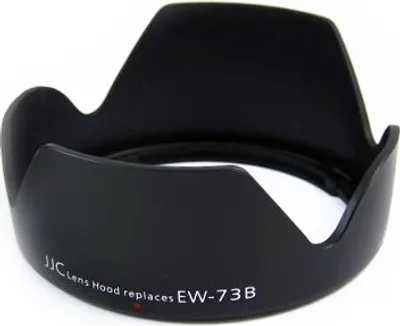 Produktbild von Gegenlichtblende Lh-73B Schwarz für EF-S 17-85 f/4-5.6 IS USM und EF-S 18-135mm f/3.5-5.6 IS