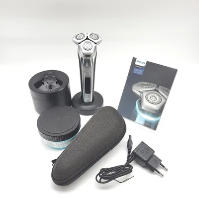 Produktbild von Philips Shaver S9000 elektrischer Nass Trockenrasierer Lift Cut Rasiersystem