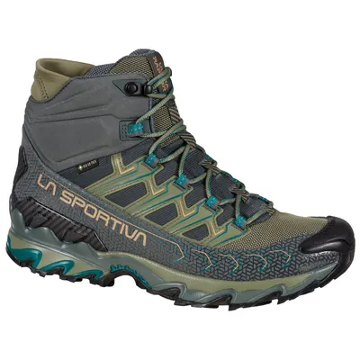 Wanderschuh "Ultra Raptor II Mid GTX" von La Sportiva in Grau und Grün mit hohem Schaft und rutschfester Sohle.