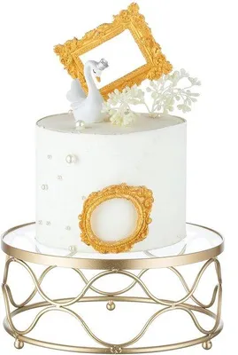 Productafbeelding van Unyqoos® Elegante, gouden taartstandaard van metaal met een afneembaar acrylplateau – stabiel tot 15 kg, ideaal voor bruiloften en het presenteren van desserts