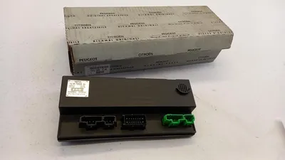 Produktbild von Original PEUGEOT 807 CITROËN C8 Steuergerät 9138C4