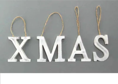 Produktbild von HOLZ-HÄNGER "XMAS" 4er Set. Ca. 27x8x1cm. Weihnachtsdeko in WEISS