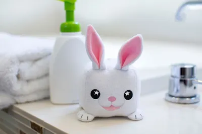 Imagen del producto de Juguete de peluche para jaula, Rabbit Soap Pals, modelo 78104