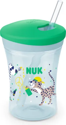 Produktbild von NUK Action Cup 230ml mit Trinkhalm