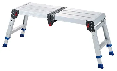 Obrázek produktu pro Skládací pracovní plošina, nastavitelná výška 360–508 mm, nosnost 226,8 kg. Hliníková, robustní, protiskluzová žebříková plošina. Přenosná pracovní lavice pro malování, úklid, pro domácí i profesionální použití