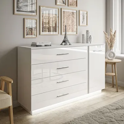 Produktbild von Kommode LINA II Weiß Hochglanz mit Chrom Griffen und LED