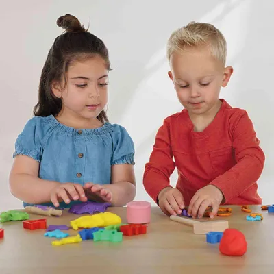 Zdjęcie produktu dla SES Creative 00515, Ciasto do modelowania, Niebieski, Różowy, Fioletowy, Żółty, Dziecko, 4 szt., Naczynie z tworzywa sztucznego, Chłopak, dziewczyna