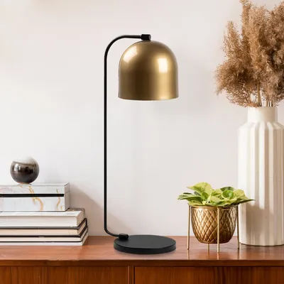 Produktbild von Opviq, Hochwertige Tischlampe, Metallkörper, Gold und Schwarz, 17 x 22 x 60 cm | E14 Fassung, max. 40 W, IP20, 200 cm Kabel | Moderner, industrieller Stil für jedes Zuhause.