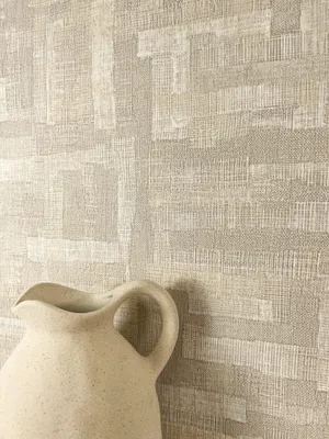 Produktbild von NEWROOM Tapete Josip Beige Vliestapete - Modern Grafik Streifen  Germany