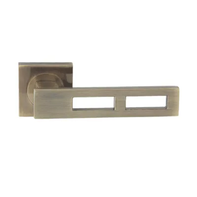 Produktbild von DOMINO Türgriff Drückergarnitur | Türklinke für Zimmertür, Bürotür, Kellertür & Innentür | Türbeschläge aus Aluminium | Bronze Türdrückergarnitur| TOM II-QR M3